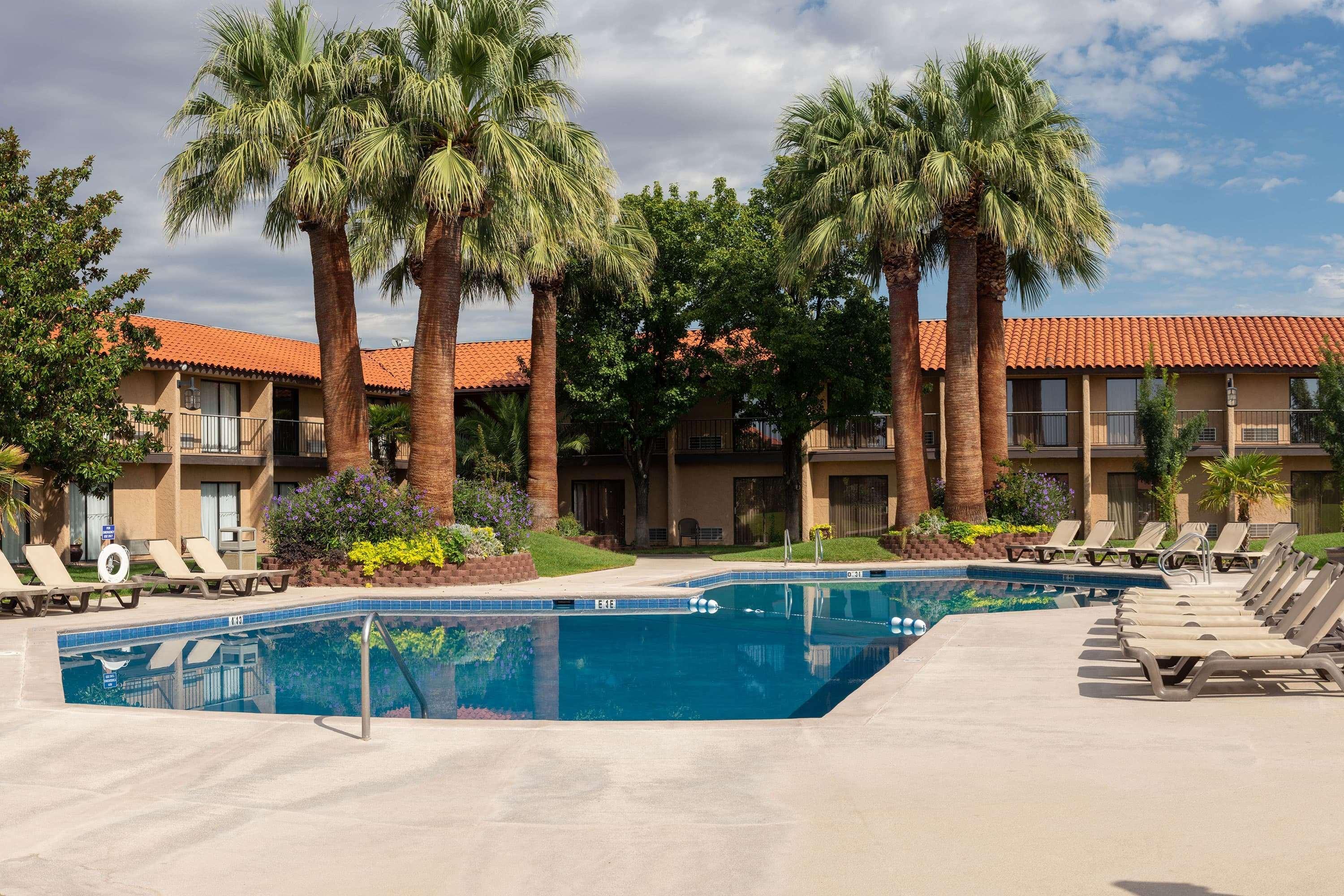 Loge St George Utah - Fall 2025 St. George Exterior photo